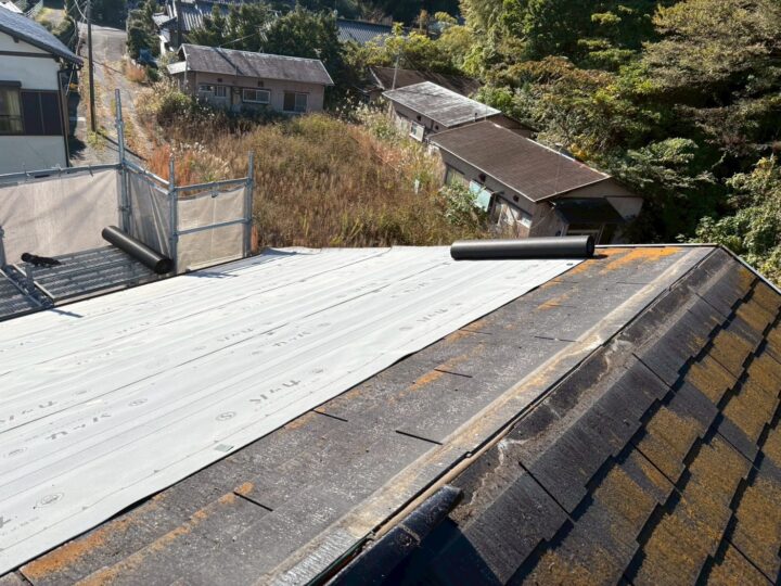 屋根カバー工法