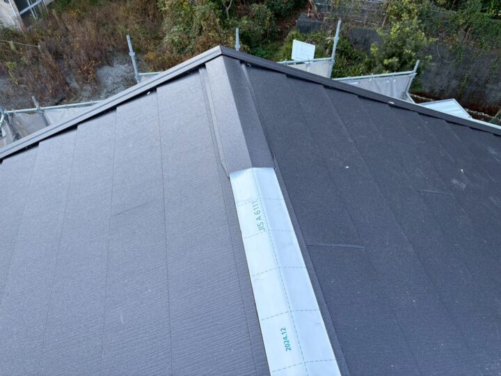 屋根カバー工法