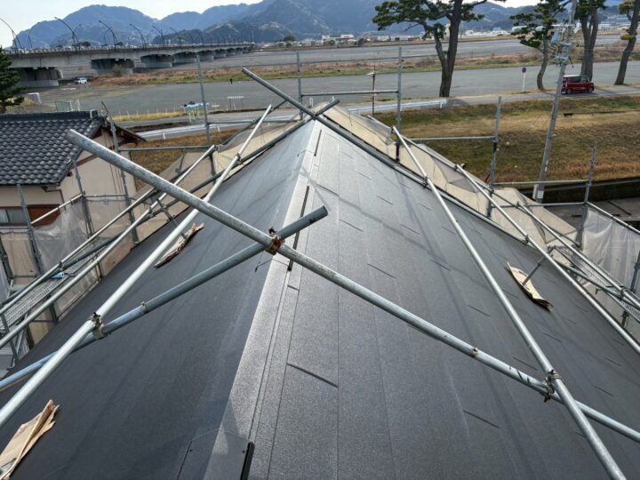 屋根カバー工法